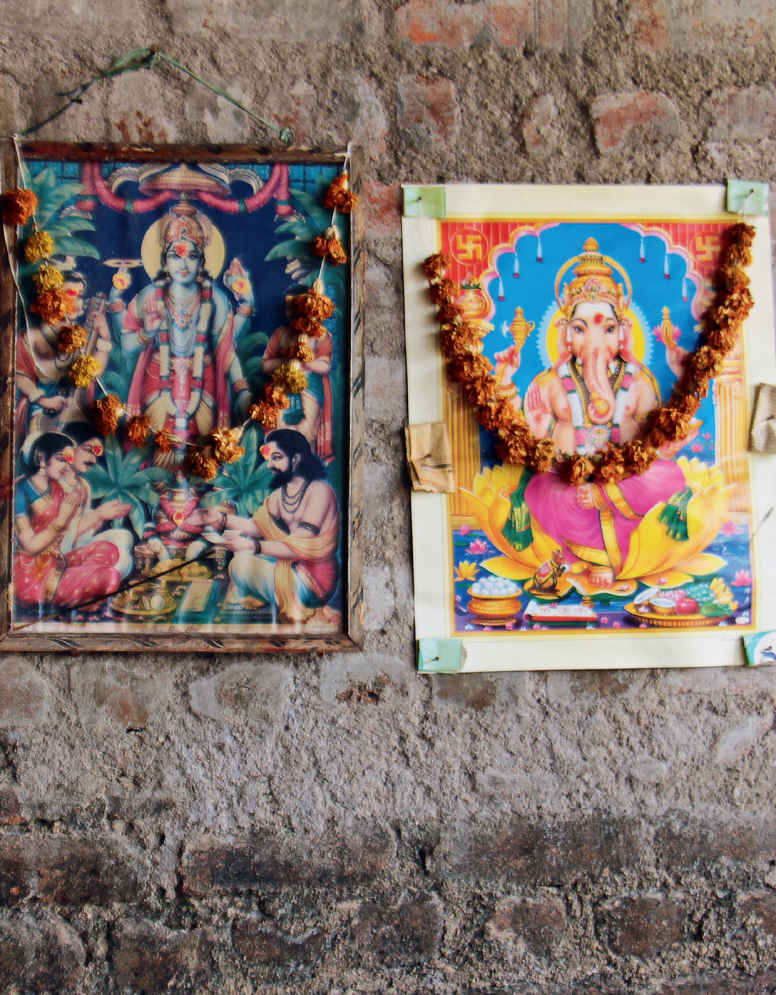 The gods protect a weaver’s trade